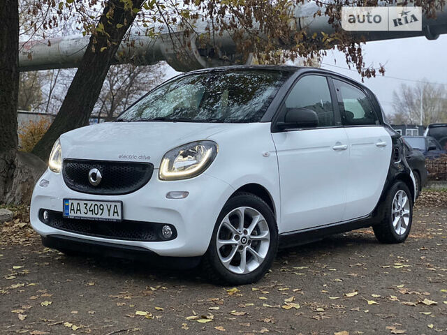 Смарт Forfour, об'ємом двигуна 0 л та пробігом 54 тис. км за 14700 $, фото 1 на Automoto.ua