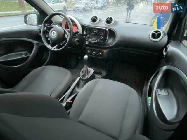 Сірий Смарт Forfour, об'ємом двигуна 1 л та пробігом 119 тис. км за 6500 $, фото 1 на Automoto.ua