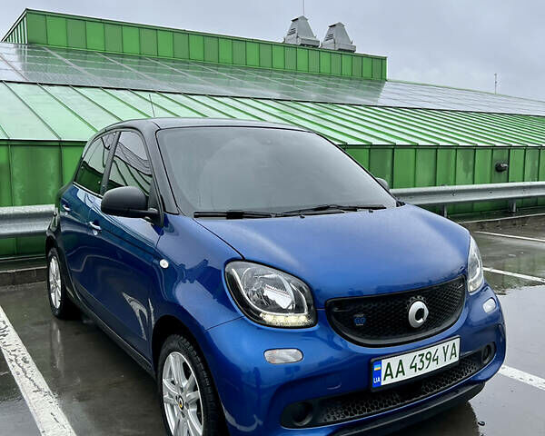 Синій Смарт Forfour, об'ємом двигуна 0 л та пробігом 33 тис. км за 11900 $, фото 1 на Automoto.ua