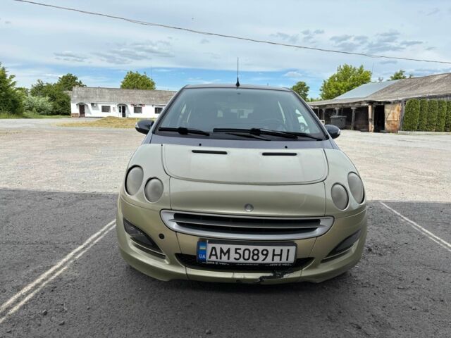 Зелений Смарт Forfour, об'ємом двигуна 1.3 л та пробігом 242 тис. км за 3498 $, фото 1 на Automoto.ua