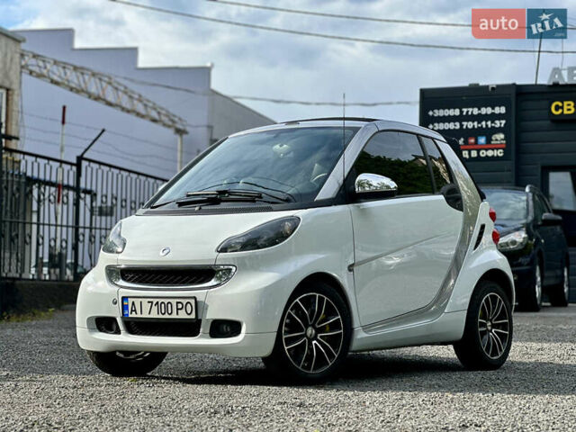 Белый Смарт Форту, объемом двигателя 1 л и пробегом 182 тыс. км за 5200 $, фото 1 на Automoto.ua