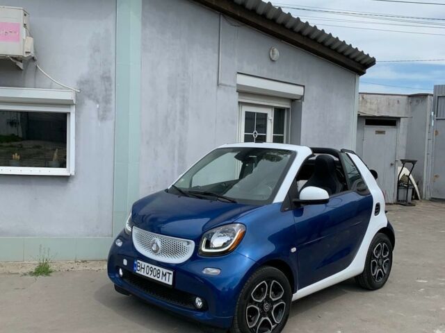 Білий Смарт Fortwo, об'ємом двигуна 0.9 л та пробігом 20 тис. км за 15200 $, фото 1 на Automoto.ua