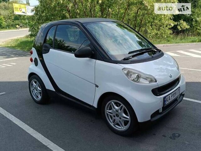 Білий Смарт Fortwo, об'ємом двигуна 0.8 л та пробігом 158 тис. км за 5700 $, фото 1 на Automoto.ua