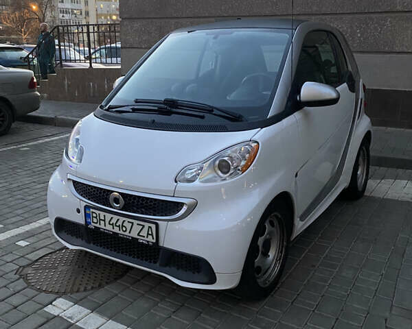 Белый Смарт Форту, объемом двигателя 0 л и пробегом 28 тыс. км за 6600 $, фото 1 на Automoto.ua