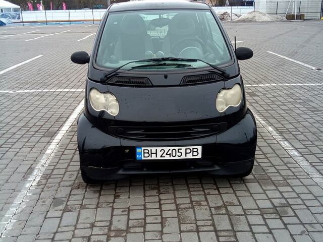 Чорний Смарт Fortwo, об'ємом двигуна 0.7 л та пробігом 298 тис. км за 2800 $, фото 1 на Automoto.ua