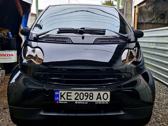 Черный Смарт Форту, объемом двигателя 0.7 л и пробегом 118 тыс. км за 3900 $, фото 1 на Automoto.ua