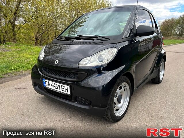 Чорний Смарт Fortwo, об'ємом двигуна 0.8 л та пробігом 200 тис. км за 6000 $, фото 1 на Automoto.ua