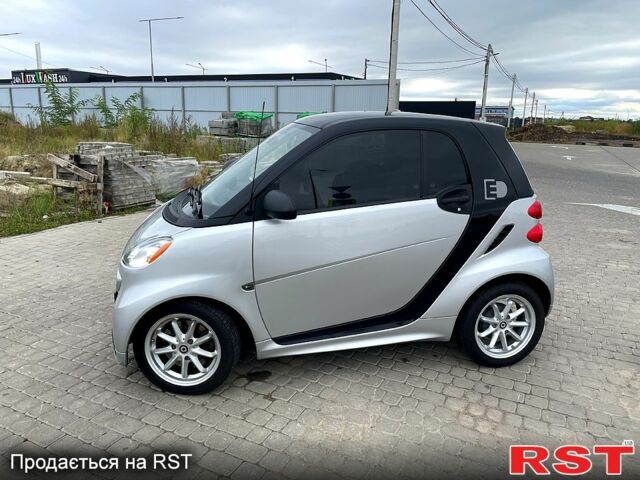 Чорний Смарт Fortwo, об'ємом двигуна 0 л та пробігом 60 тис. км за 4800 $, фото 1 на Automoto.ua