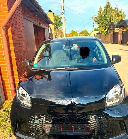 Чорний Смарт Fortwo, об'ємом двигуна 60 л та пробігом 35 тис. км за 10500 $, фото 1 на Automoto.ua