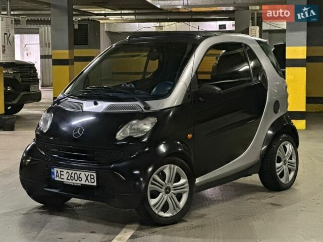 Чорний Смарт Fortwo, об'ємом двигуна 0.6 л та пробігом 180 тис. км за 2900 $, фото 1 на Automoto.ua