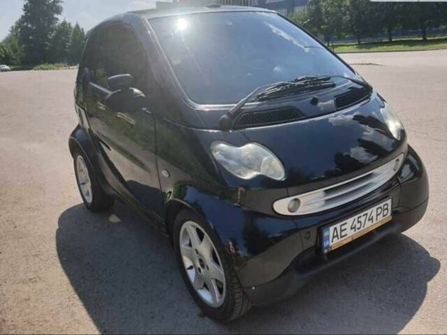 Чорний Смарт Fortwo, об'ємом двигуна 0.6 л та пробігом 162 тис. км за 3500 $, фото 1 на Automoto.ua