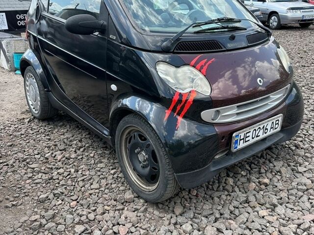 Чорний Смарт Fortwo, об'ємом двигуна 0.69 л та пробігом 100 тис. км за 1999 $, фото 1 на Automoto.ua