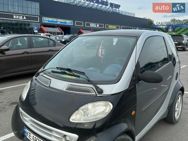 Чорний Смарт Fortwo, об'ємом двигуна 0.6 л та пробігом 192 тис. км за 2500 $, фото 1 на Automoto.ua