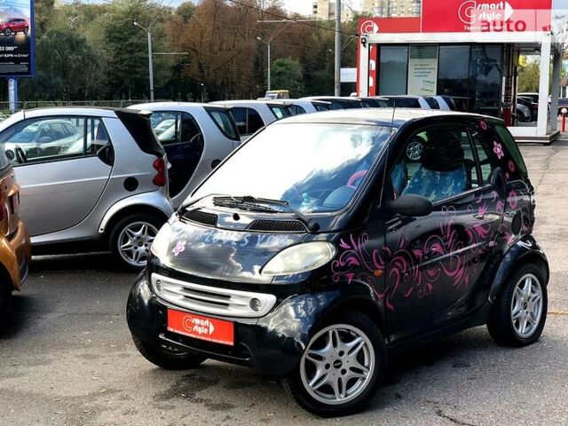 Чорний Смарт Fortwo, об'ємом двигуна 0.7 л та пробігом 196 тис. км за 3799 $, фото 1 на Automoto.ua