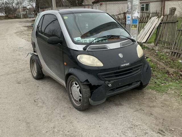 Черный Смарт Форту, объемом двигателя 0.8 л и пробегом 50 тыс. км за 700 $, фото 1 на Automoto.ua