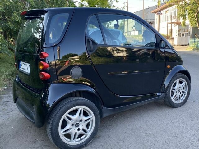 Чорний Смарт Fortwo, об'ємом двигуна 0.07 л та пробігом 220 тис. км за 3400 $, фото 1 на Automoto.ua