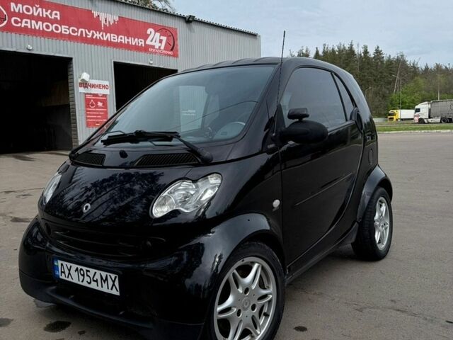Чорний Смарт Fortwo, об'ємом двигуна 0.7 л та пробігом 208 тис. км за 3350 $, фото 1 на Automoto.ua