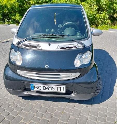 Чорний Смарт Fortwo, об'ємом двигуна 0.7 л та пробігом 240 тис. км за 3700 $, фото 1 на Automoto.ua