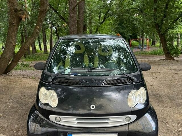 Чорний Смарт Fortwo, об'ємом двигуна 0.7 л та пробігом 240 тис. км за 3500 $, фото 1 на Automoto.ua