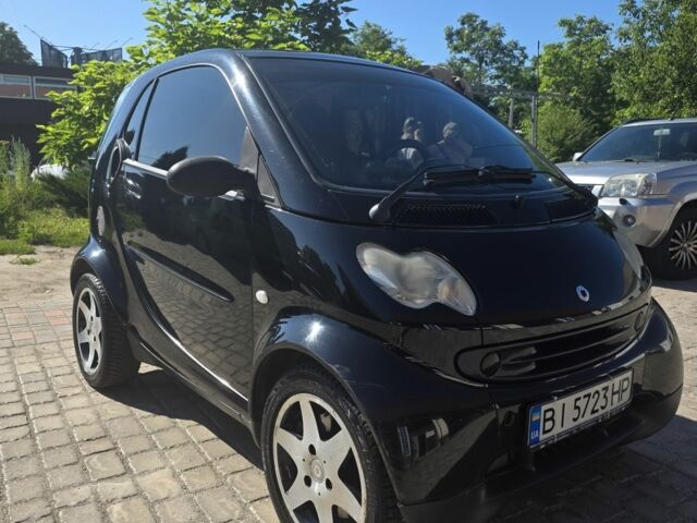 Чорний Смарт Fortwo, об'ємом двигуна 0.7 л та пробігом 245 тис. км за 4200 $, фото 1 на Automoto.ua