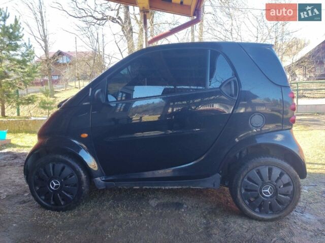 Чорний Смарт Fortwo, об'ємом двигуна 0.7 л та пробігом 160 тис. км за 3200 $, фото 1 на Automoto.ua