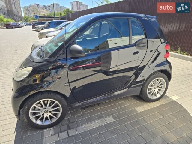 Чорний Смарт Fortwo, об'ємом двигуна 0.8 л та пробігом 199 тис. км за 6600 $, фото 1 на Automoto.ua