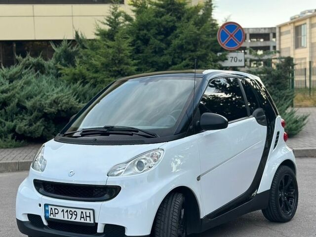 Черный Смарт Форту, объемом двигателя 1 л и пробегом 98 тыс. км за 4600 $, фото 1 на Automoto.ua
