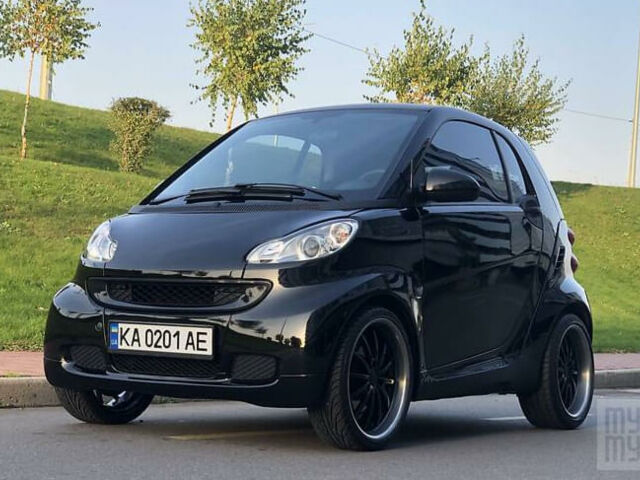 Чорний Смарт Fortwo, об'ємом двигуна 1 л та пробігом 70 тис. км за 7500 $, фото 1 на Automoto.ua