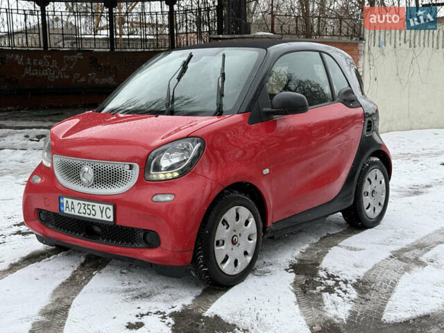 Чорний Смарт Fortwo, об'ємом двигуна 0 л та пробігом 31 тис. км за 7600 $, фото 1 на Automoto.ua