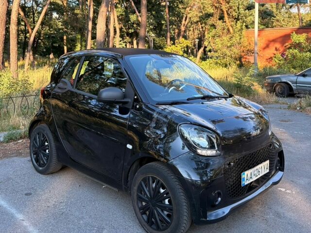 Чорний Смарт Fortwo, об'ємом двигуна 0 л та пробігом 66 тис. км за 8300 $, фото 1 на Automoto.ua