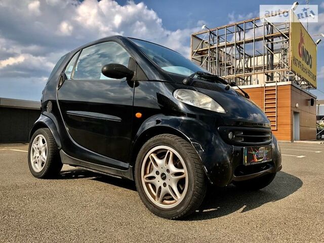 Чорний Смарт Fortwo, об'ємом двигуна 0.6 л та пробігом 198 тис. км за 3500 $, фото 1 на Automoto.ua