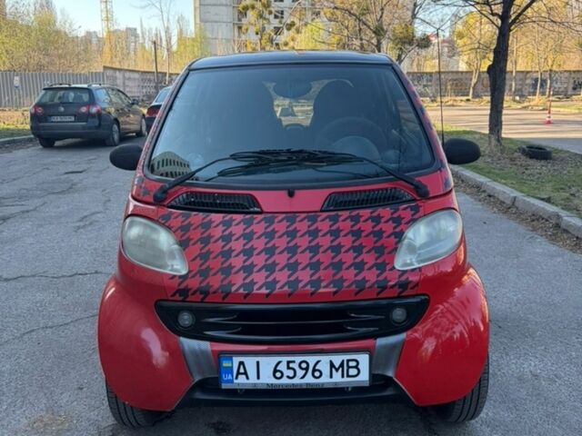 Червоний Смарт Fortwo, об'ємом двигуна 0.6 л та пробігом 330 тис. км за 2399 $, фото 1 на Automoto.ua
