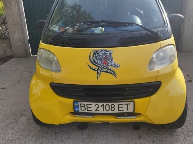 Жовтий Смарт Fortwo, об'ємом двигуна 0.6 л та пробігом 140 тис. км за 2800 $, фото 1 на Automoto.ua