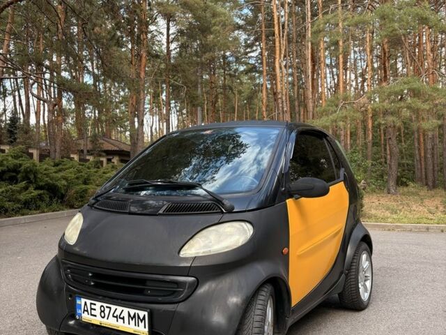 Жовтий Смарт Fortwo, об'ємом двигуна 0.6 л та пробігом 188 тис. км за 2500 $, фото 1 на Automoto.ua