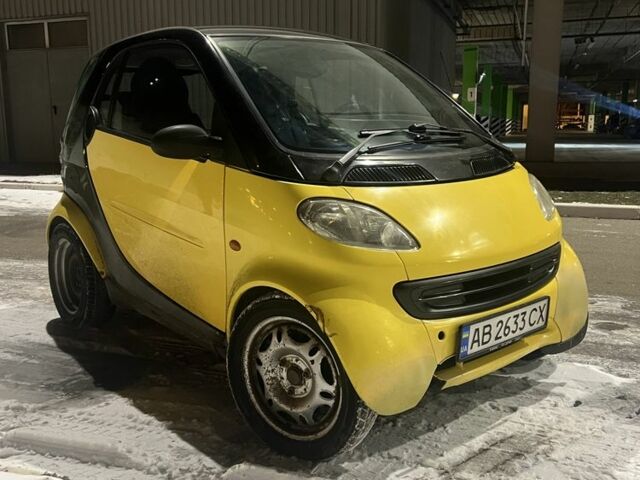 Желтый Смарт Форту, объемом двигателя 0.6 л и пробегом 227 тыс. км за 2400 $, фото 1 на Automoto.ua