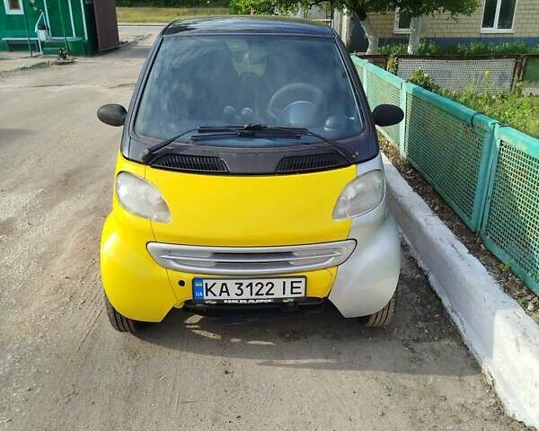 Жовтий Смарт Fortwo, об'ємом двигуна 0.6 л та пробігом 178 тис. км за 3400 $, фото 1 на Automoto.ua