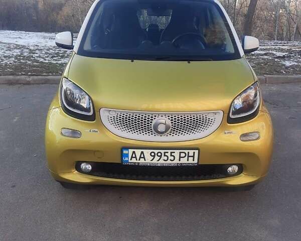 Желтый Смарт Форту, объемом двигателя 0.9 л и пробегом 72 тыс. км за 13600 $, фото 1 на Automoto.ua