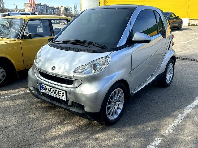 Сірий Смарт Fortwo, об'ємом двигуна 1 л та пробігом 149 тис. км за 5300 $, фото 1 на Automoto.ua