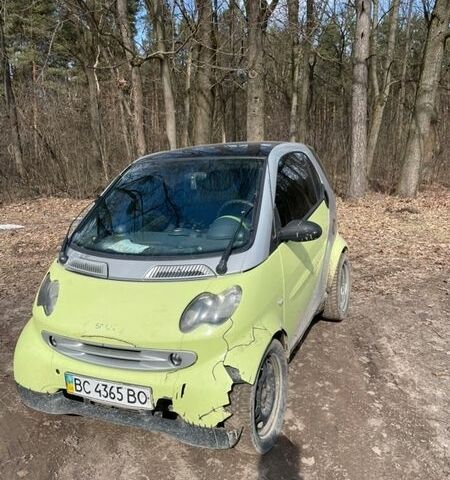 Сірий Смарт Fortwo, об'ємом двигуна 0.6 л та пробігом 387 тис. км за 1300 $, фото 1 на Automoto.ua