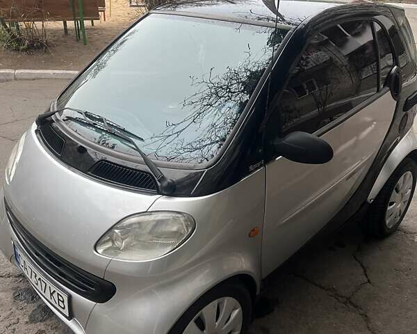Сірий Смарт Fortwo, об'ємом двигуна 0.6 л та пробігом 172 тис. км за 2900 $, фото 1 на Automoto.ua