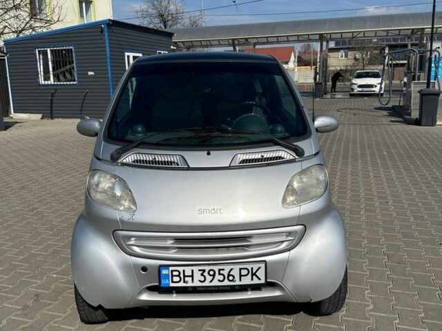 Сірий Смарт Fortwo, об'ємом двигуна 0.6 л та пробігом 190 тис. км за 2800 $, фото 1 на Automoto.ua