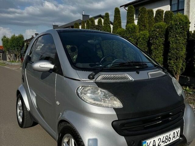 Сірий Смарт Fortwo, об'ємом двигуна 0.6 л та пробігом 206 тис. км за 3100 $, фото 1 на Automoto.ua