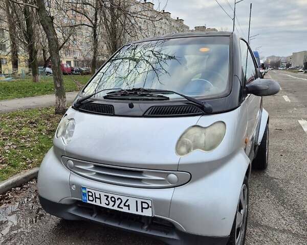Серый Смарт Форту, объемом двигателя 0.7 л и пробегом 171 тыс. км за 3000 $, фото 1 на Automoto.ua