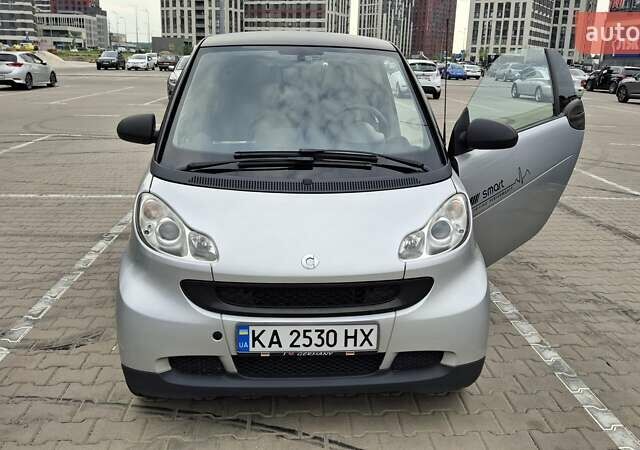 Сірий Смарт Fortwo, об'ємом двигуна 1 л та пробігом 140 тис. км за 5500 $, фото 1 на Automoto.ua