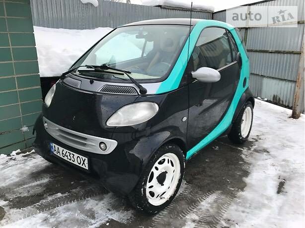 Сірий Смарт Fortwo, об'ємом двигуна 0.6 л та пробігом 180 тис. км за 4000 $, фото 1 на Automoto.ua