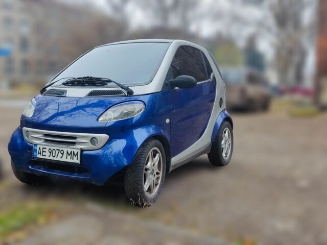 Синій Смарт Fortwo, об'ємом двигуна 0.6 л та пробігом 204 тис. км за 3900 $, фото 1 на Automoto.ua