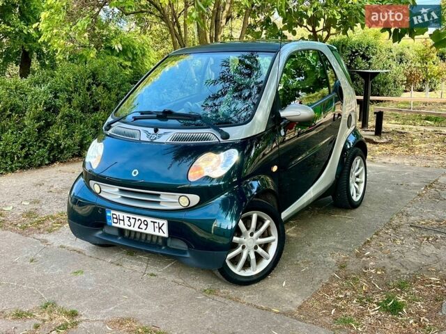 Зелений Смарт Fortwo, об'ємом двигуна 0.7 л та пробігом 215 тис. км за 2999 $, фото 1 на Automoto.ua