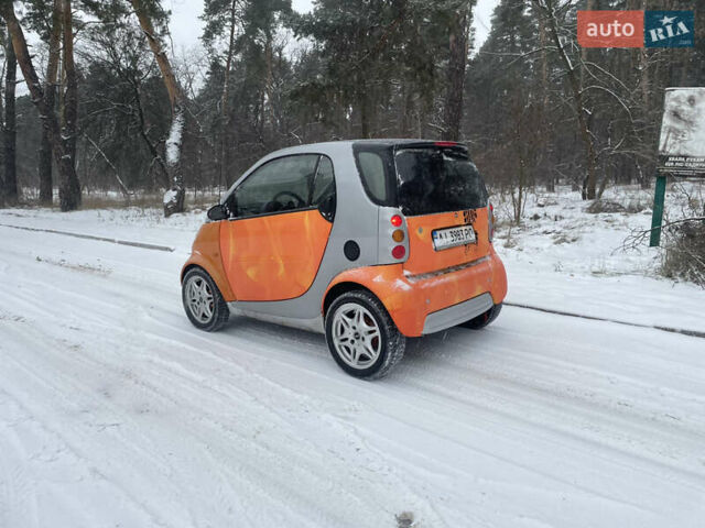 Помаранчевий Смарт Fortwo, об'ємом двигуна 0.6 л та пробігом 121 тис. км за 2500 $, фото 1 на Automoto.ua