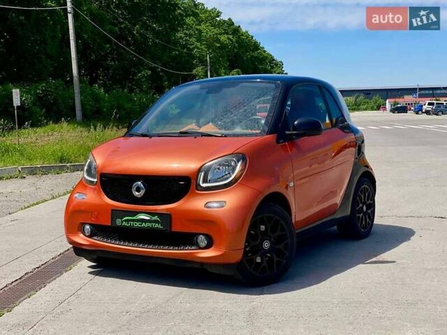 Помаранчевий Смарт Fortwo, об'ємом двигуна 1 л та пробігом 61 тис. км за 9990 $, фото 1 на Automoto.ua