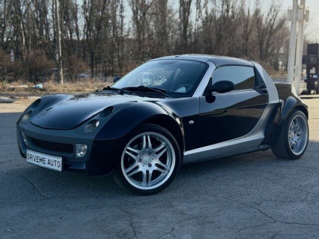 Чорний Смарт Roadster, об'ємом двигуна 0.7 л та пробігом 184 тис. км за 5499 $, фото 1 на Automoto.ua